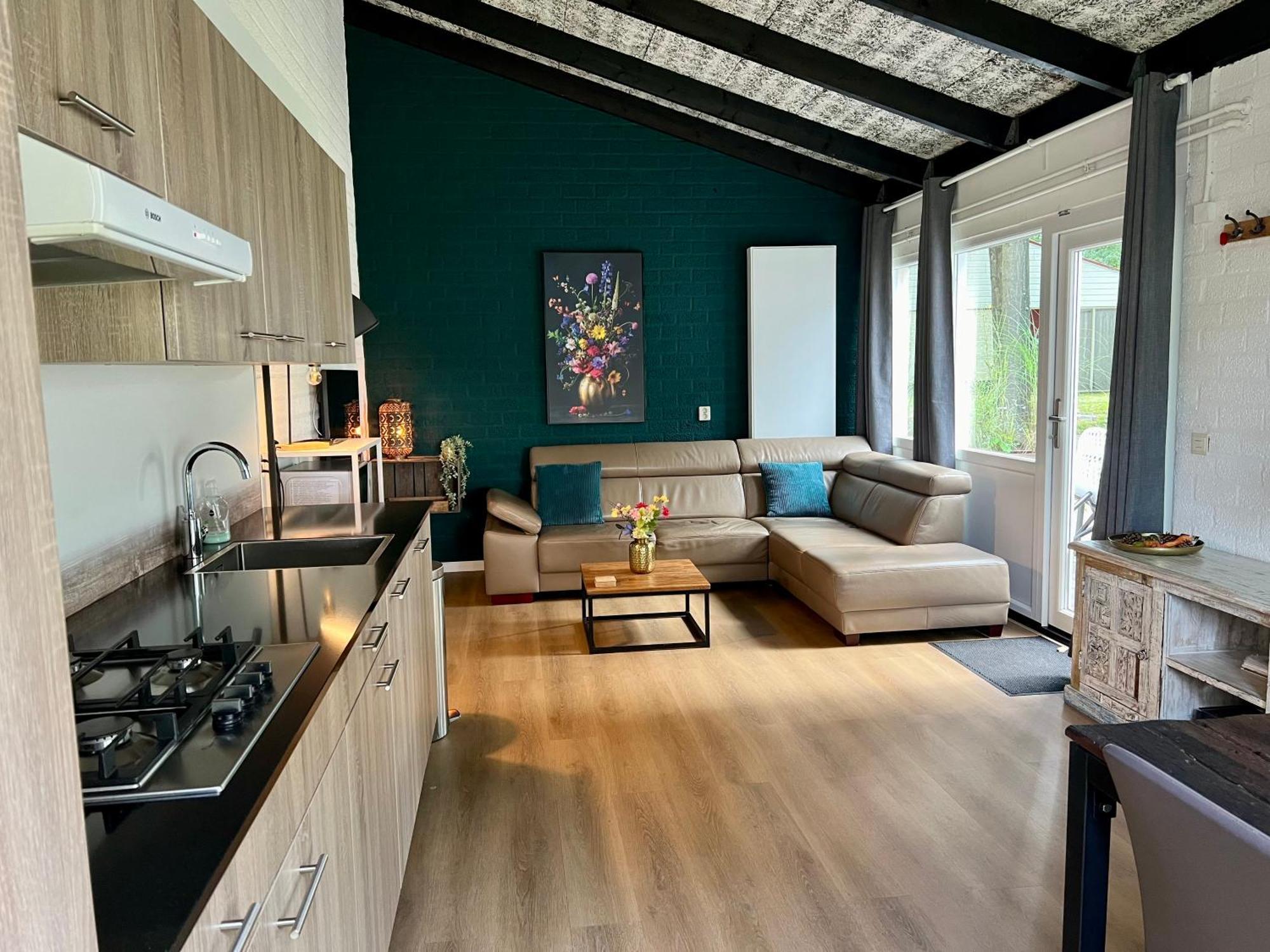 Gehele Bungalow Zuid-Limburg Op Een Park Simpelveld Eksteriør billede