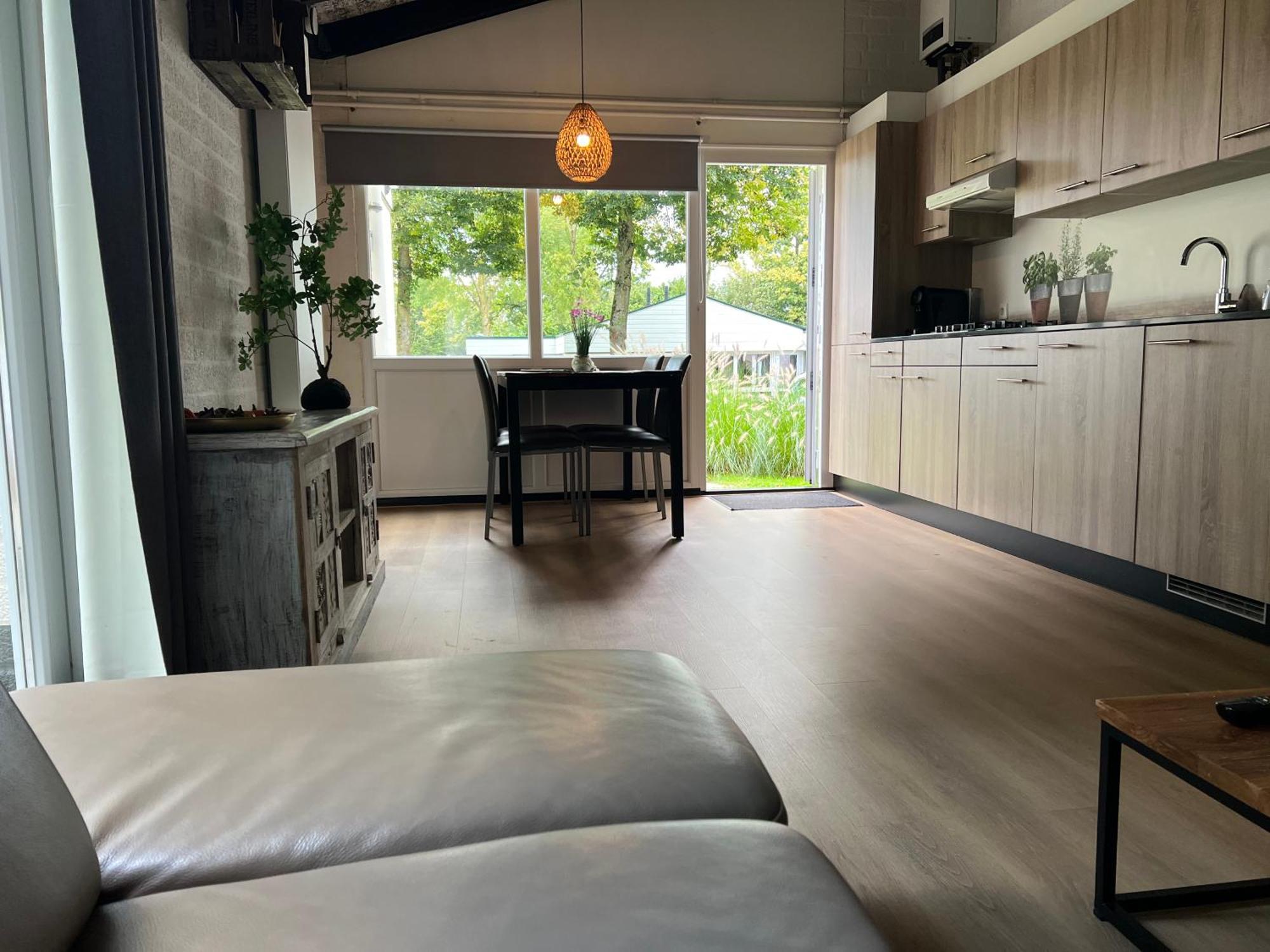 Gehele Bungalow Zuid-Limburg Op Een Park Simpelveld Eksteriør billede